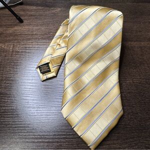 Donald Trump  Mens Yellow Silk Tie with Stripes